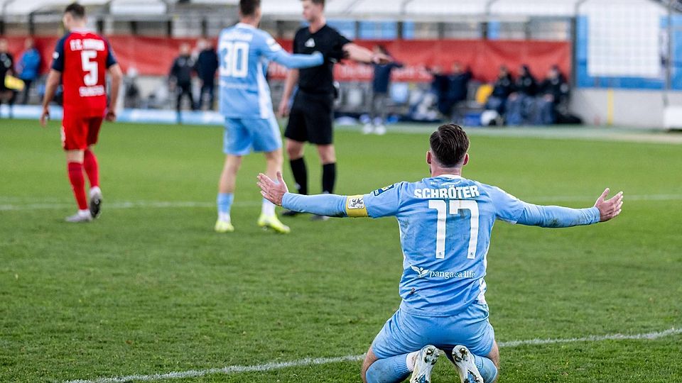 Knackpunkt Kreidepunkt: Gegen Rostock brach den Löwen der von Sigurd Haugen verwandelte Strafstoß das Genick. Es war bereits der sechste Elfmeter gegen 1860.