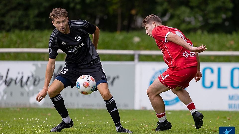 Angreifer Thomas Niedermeier hatte drei hochkarätige Chancen auf einen Gästetreffer. Am Ende unterlag er und sein SVN dem Titelfavoriten TG Straubing knapp.