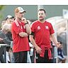 Das Trainerduo des FC Voran Ohe mit einem Kantersieg beim Tabellenführer: Coach Matthias Wulff (li.) und sein "Co" Sören Deutsch. 