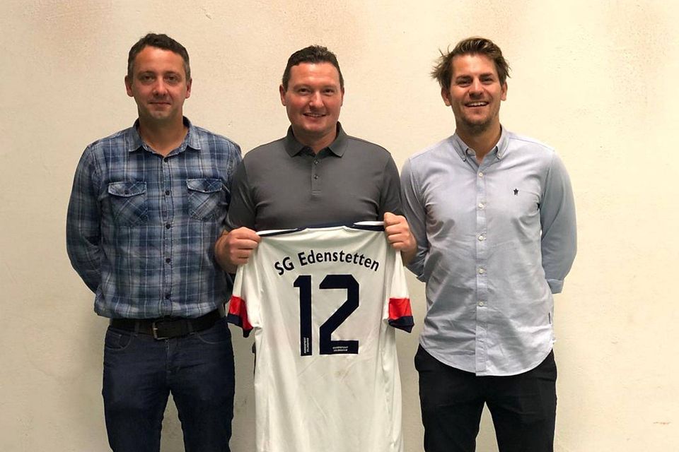 Matthias Ernst (links) mit seinem neuen Kompagnon Markus Schrötter (Mitte) und dem zurückgetretenen Coach Tassilo Ertl.