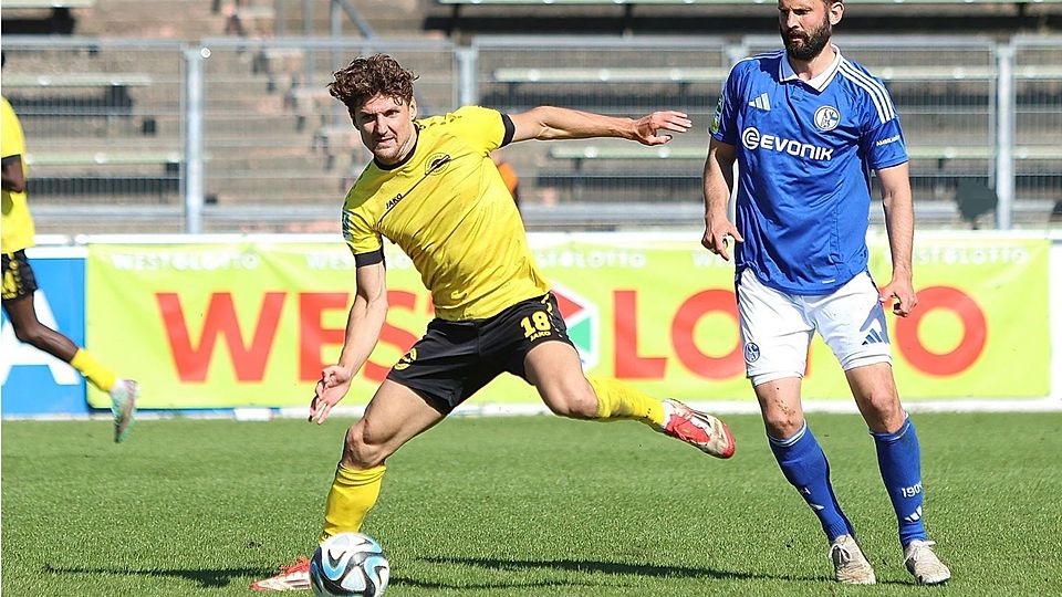 Der FC Schalke II und EIntracht Hohkeppel kämpfen gegen den Abstieg.