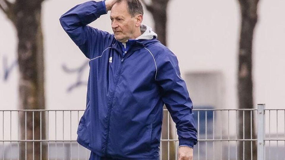 Joachim Schimkus: Scheidender Trainer des TSV Poing.
