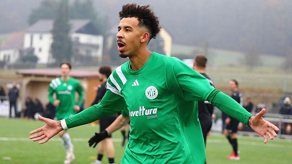 Jason Sarajlic brachte Fortuna Regensburg mit einem frühen Doppelpack auf die Gewinnerstraße.