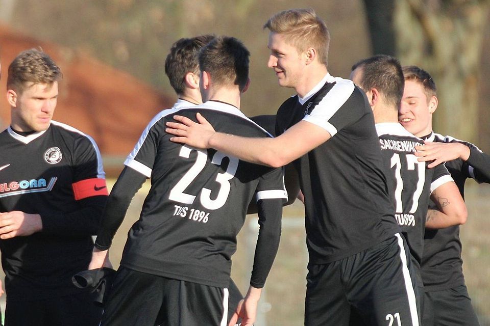 "Das Team ist stabil": Nach der Trennung von Trainer Oliver Richter in Sachsenhausen will die Mannschaft mit Leistung antworten.