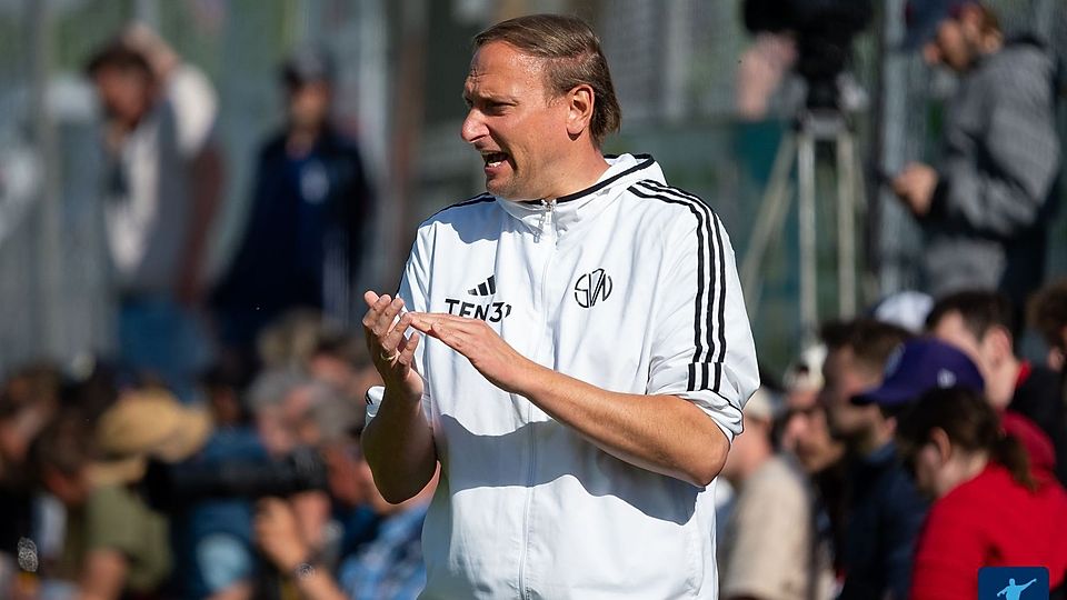 Nach vier Jahren coacht Trainer Alexander Auhagen am Freitagabend wohl sein letztes Spiel am SVN-Seitenrand. Beim sicherlich emotionalen Abschied soll nochmal ein Sieg rausspringen.