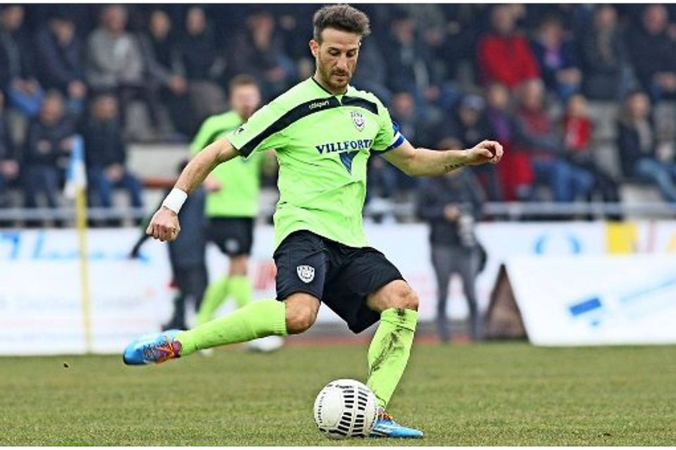 Nun also doch: Giuseppe Ricciardi spielt fortan für Calcio. Pressefoto Baumann