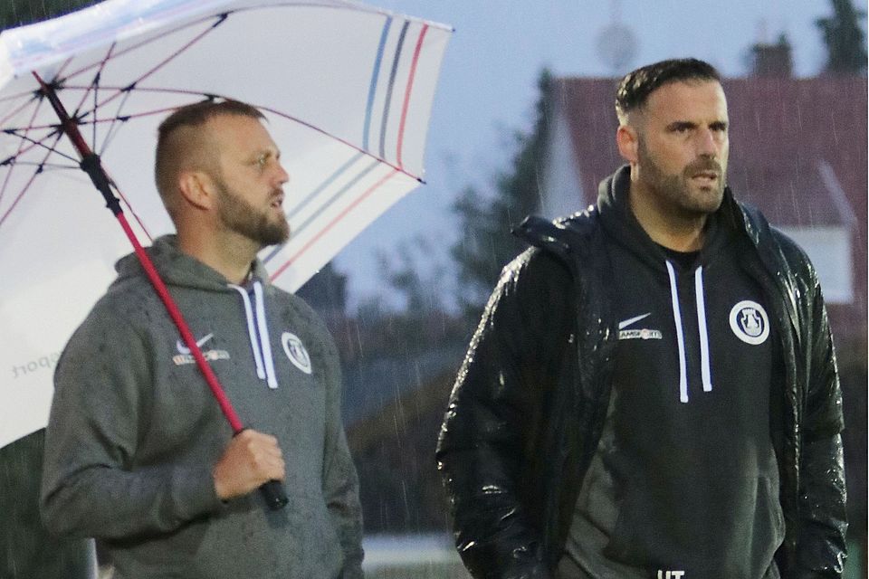 Trainer Edin Kahric (links) verlässt den TSV Mindelheim zum Saisonende. Der Sportliche Leiter Holger Thamm (rechts) hat bereits einen Nachfolger gefunden.