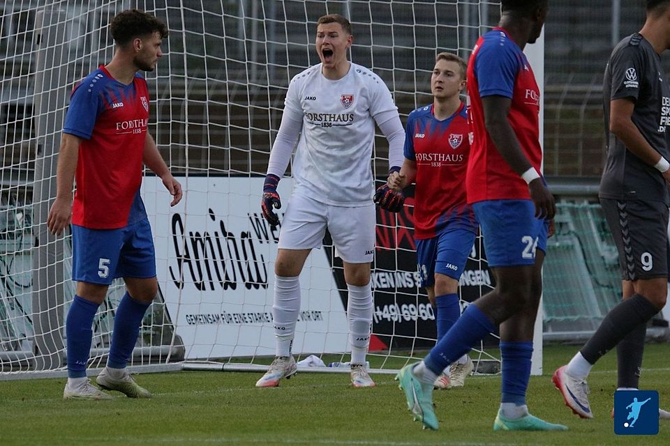 Hat gut gehalten: Jonas Holzum. Hat gut gehalten: Jonas Holzum.