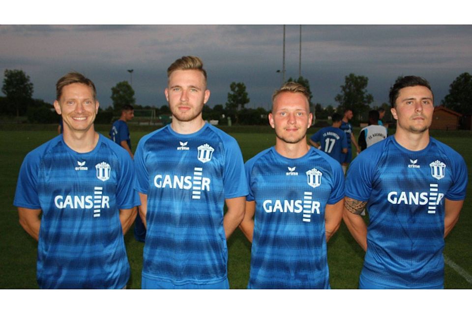 Neuzugänge beim FC Aschheim (v.l.):Stefan Huber, Maximilian Finke, Tim Irlbacher und Alexander Mrowczynski verstärken den Bezirksliga-Aufsteiger. Guido Verstegen