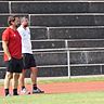 Die beiden U17 Trainer Simon Graßl und Christian Fleischmann (v.l.) blicken dem Saisonstart freudig entgegen (nicht am Bild: U17-Trainer Michael Aschenbrenner). 