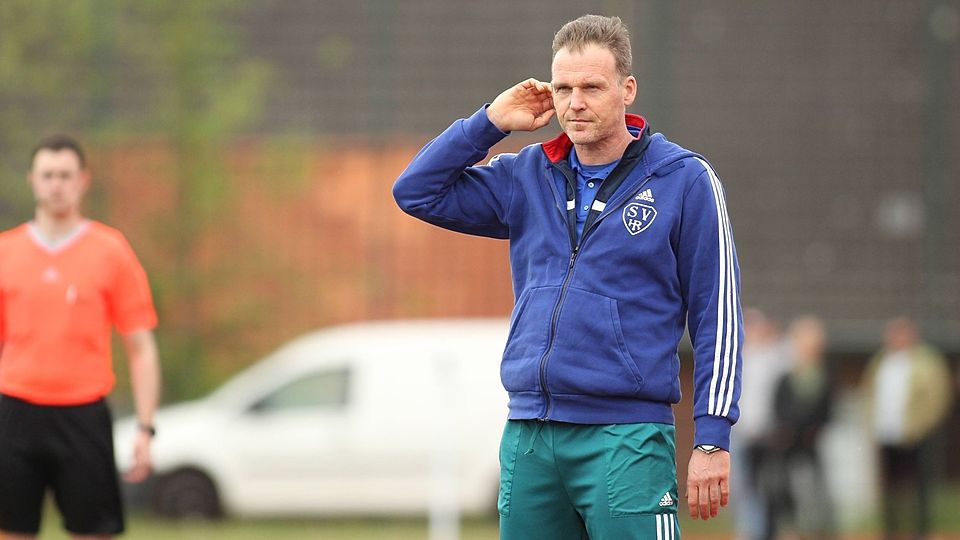 Der Aufstiegstrainer hat verlängert: Heiko Barthel bleibt der SV Halstenbek-Rellingen auch in Zukunft erhalten.