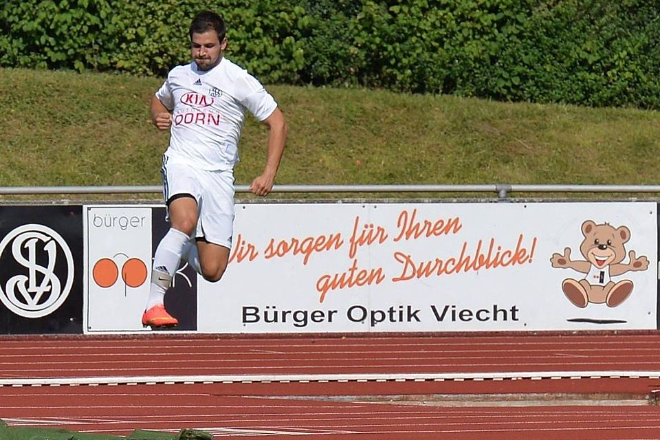 Drei Jahre lang kickte Hofer für die SpVgg Landshut in der Bayernliga und erzielte dabei sieben Tore.