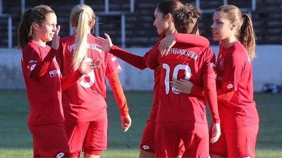 Die Frauen der Sportfreunde Siegen müssen im Halbfinale des Westfalenpokals zum SV Höntrop.     F: Jost-Rainer Georg