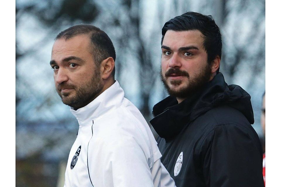 Gökhan Dogan (links) und Recep Yildiz bilden nicht länger das Trainerduo beim FC Stuttgart-Cannstatt Foto: Baumann