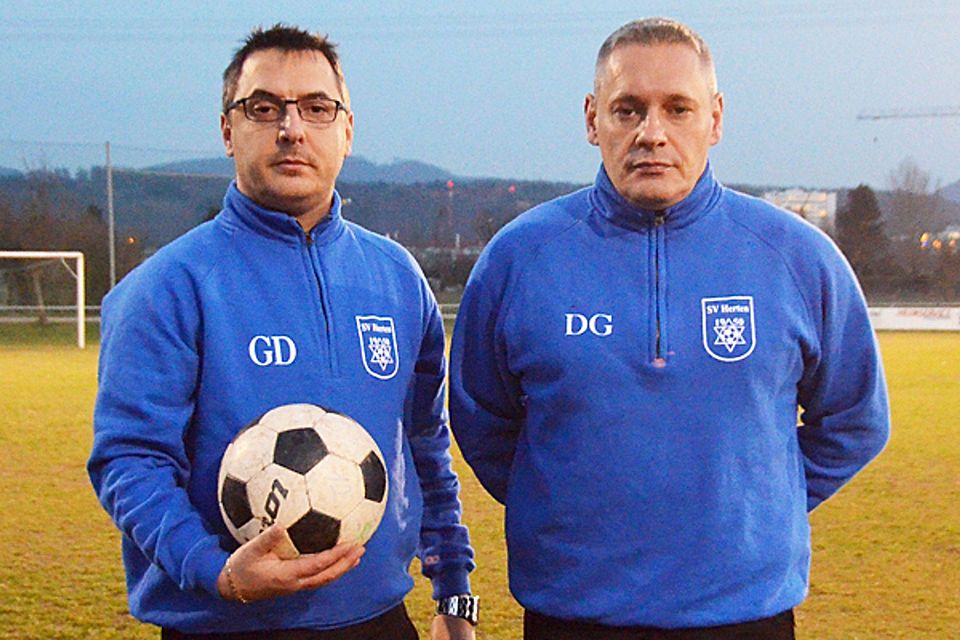 Giovanni Di Feo (rechts) und Gerardo Di Feo wollen mit der A-Jugend des SV Herten Landesligist bleiben.  | Foto: Gerigk