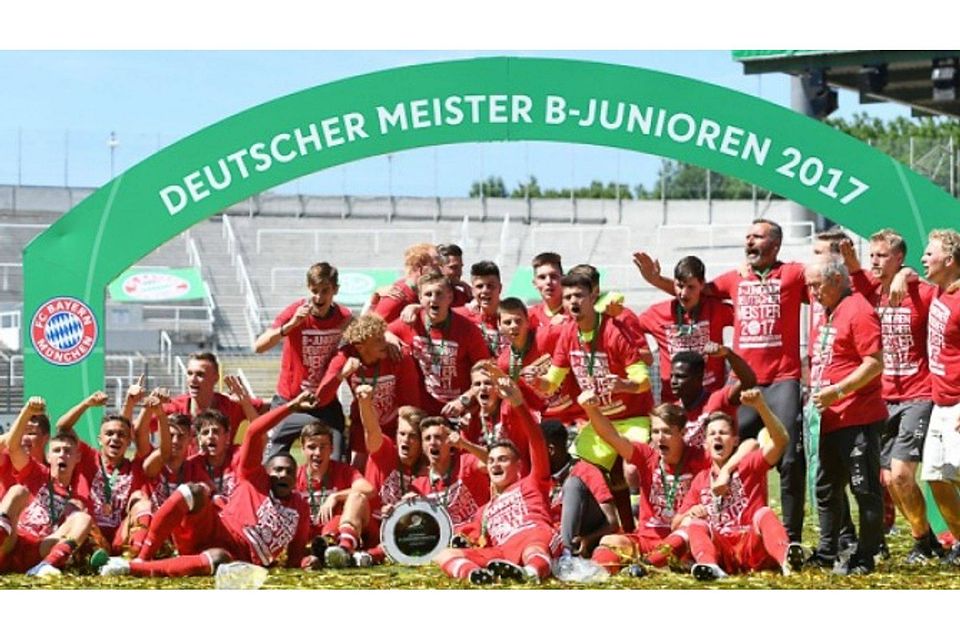 Da wollen die Bayern wieder hin: Die Meistermannschaft der Saison 2016/17 F: Leifer