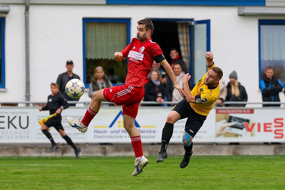 Bacherns Tobias Rohrer (rechts) traf gegen den SV Echsheim-Reicherstein doppelt. Bacherns Tobias Rohrer (rechts) traf gegen den SV Echsheim-Reicherstein doppelt.
