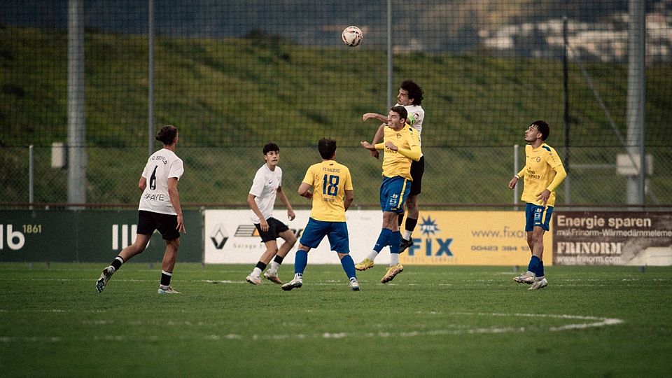 Seefeld steigt höher als Balzers: Zuerst im Spiel und dank des 2:1-Sieges auch in der Tabelle.