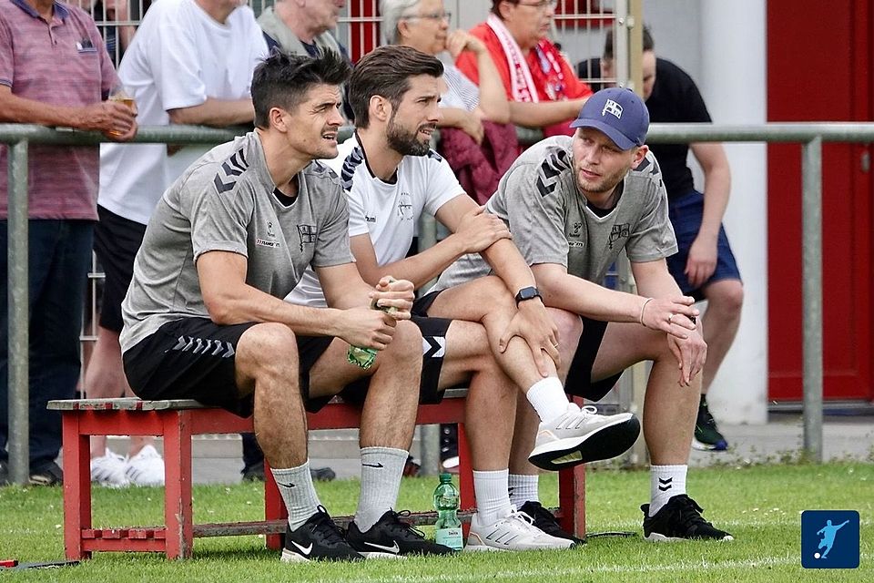 Welches Personal steht dem Trainerteam in der Regionalliga zur Verfügung? Die weichen werden derzeit gestellt. Welches Personal steht dem Trainerteam in der Regionalliga zur Verfügung? Die weichen werden derzeit gestellt.