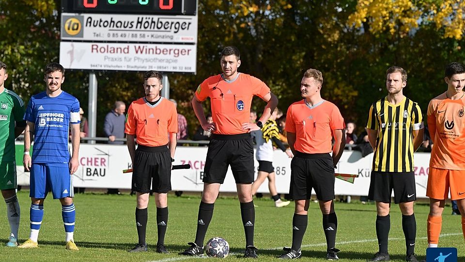 Das Schiedsrichtergespann, das die Partie zwischen dem FC Künzing und der DJK Vornbach leitete, leistete sich einen fatalen Fauxpas