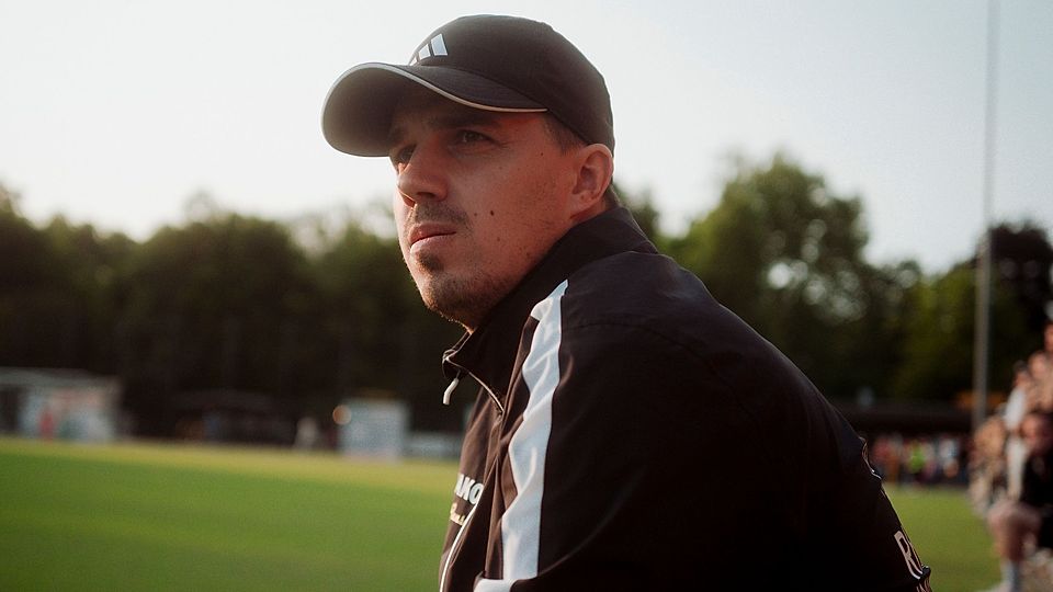 Aufstiegscoach Sommer bleibt der Sportvereinigung treu.