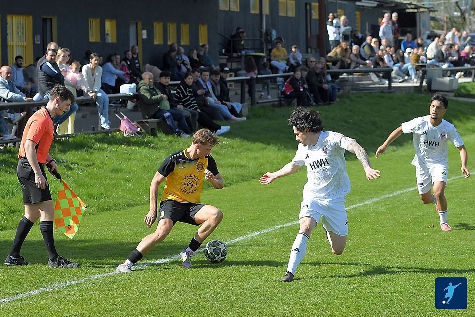 Die Eppinger (weiß) bei ihrem Auswärtsspiel in Pforzheim vor zwei Wochen.