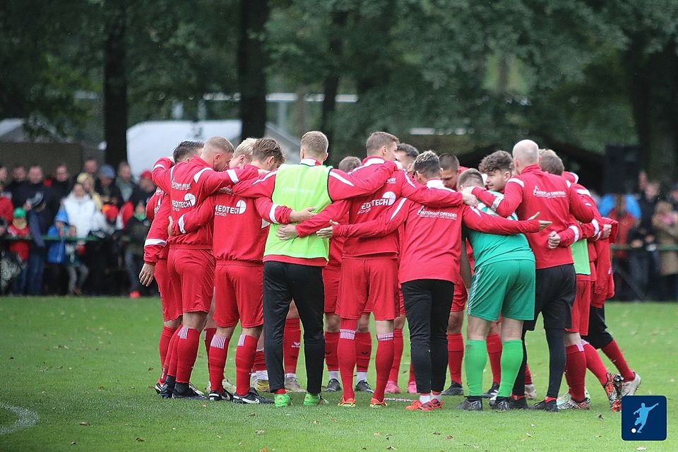 Die Weixdorfer präsentieren sich vor allem auf der heimischen Sportanlage als eingeschworener Haufen - Bilanz 12 Punkte aus 4 Heimspielen. 