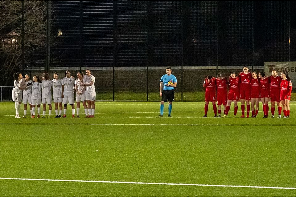 Differdingen (r.) gewann im Elfmeterschießen 