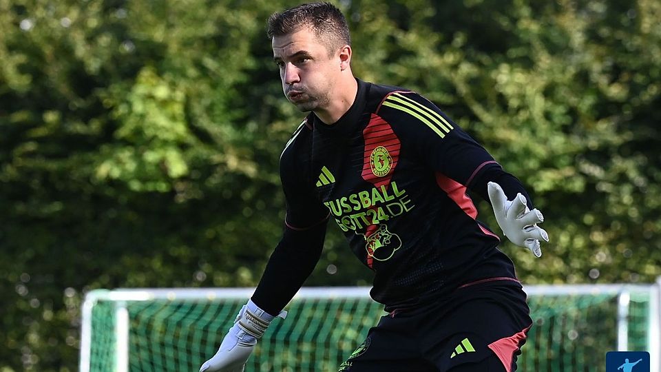 Sergiy Lukash und Blau-Weiß Friesdorf halten die Chance auf den Aufstieg aufrecht.