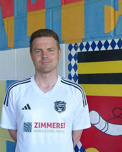 Foto: Helmut Schirdewahn