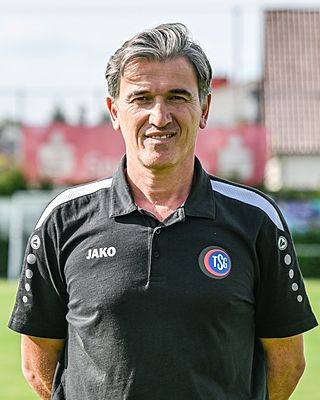 Leonard Gjini