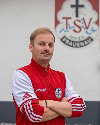 Dominik Schölling