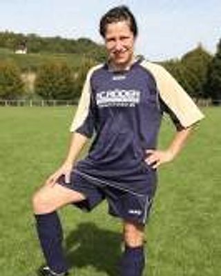 Nadine Surek