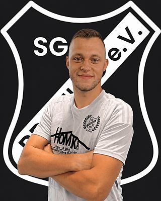Tobias Schneider