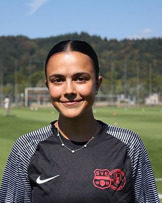 Hannah Steck