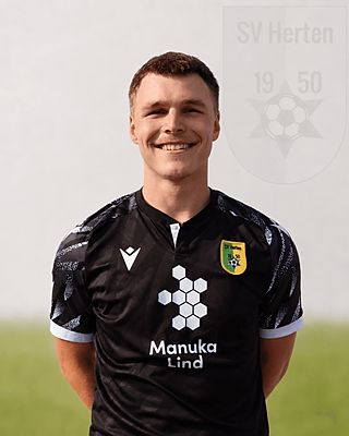 Julian Häusel