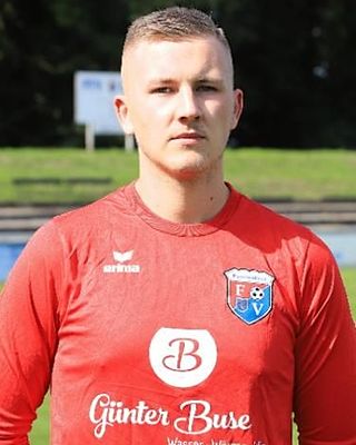 Robin Lübs