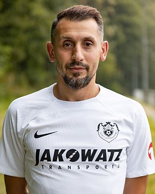 Tayfun Özhan