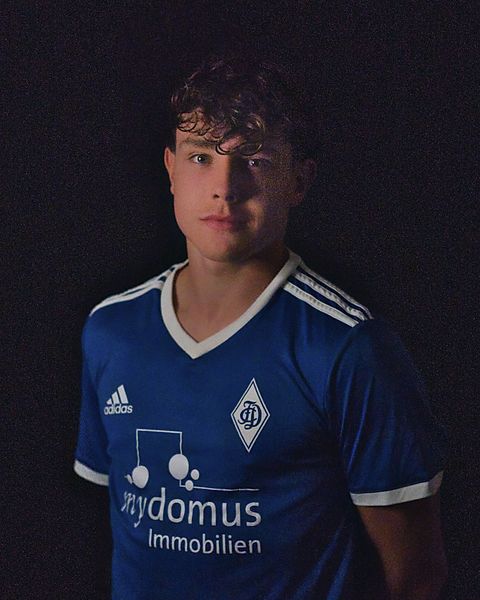Julian Büsel