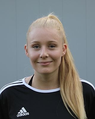 Kim Marie Kirchholtes