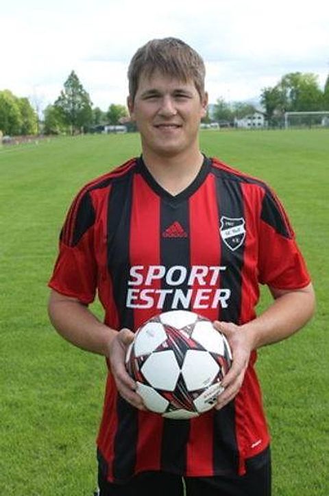 Foto: Portrait: Michi Zehrer SC Wall