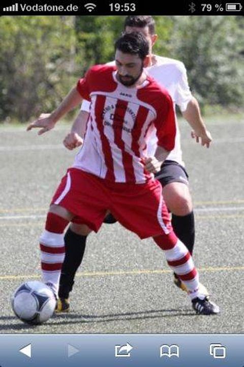 Foto: Portrait: Güler Ilkay F.v