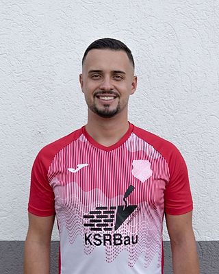 Nemanja Nikolis