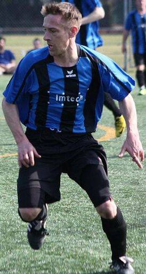 Foto: Portrait: Tobias Wanderer Wolf