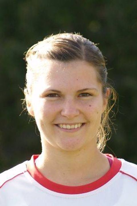 Foto: Portrait: Regine Nebl db