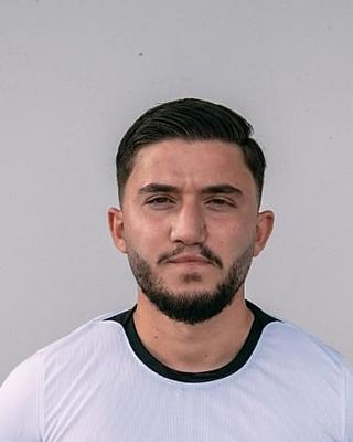 Emre Kazakli