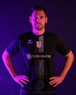 Stefan Wolf