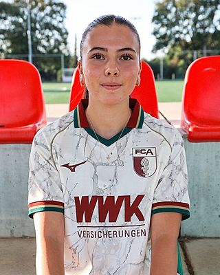 Defne Eyvaz