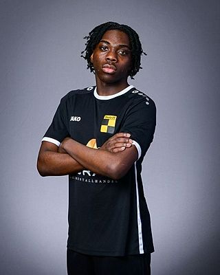 Romeo Oinsou