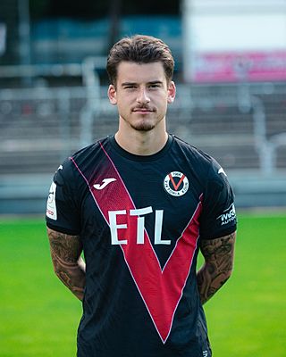 Niklas Castelle